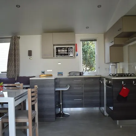 Mobile - Bonne Anse La Palmyre - 8 Pers 레 마트