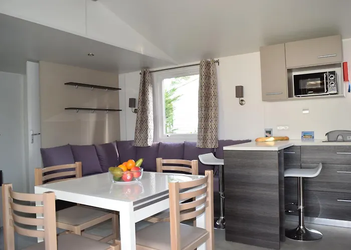 Кемпинг Mobile - Bonne Anse La Palmyre - 8 Pers *